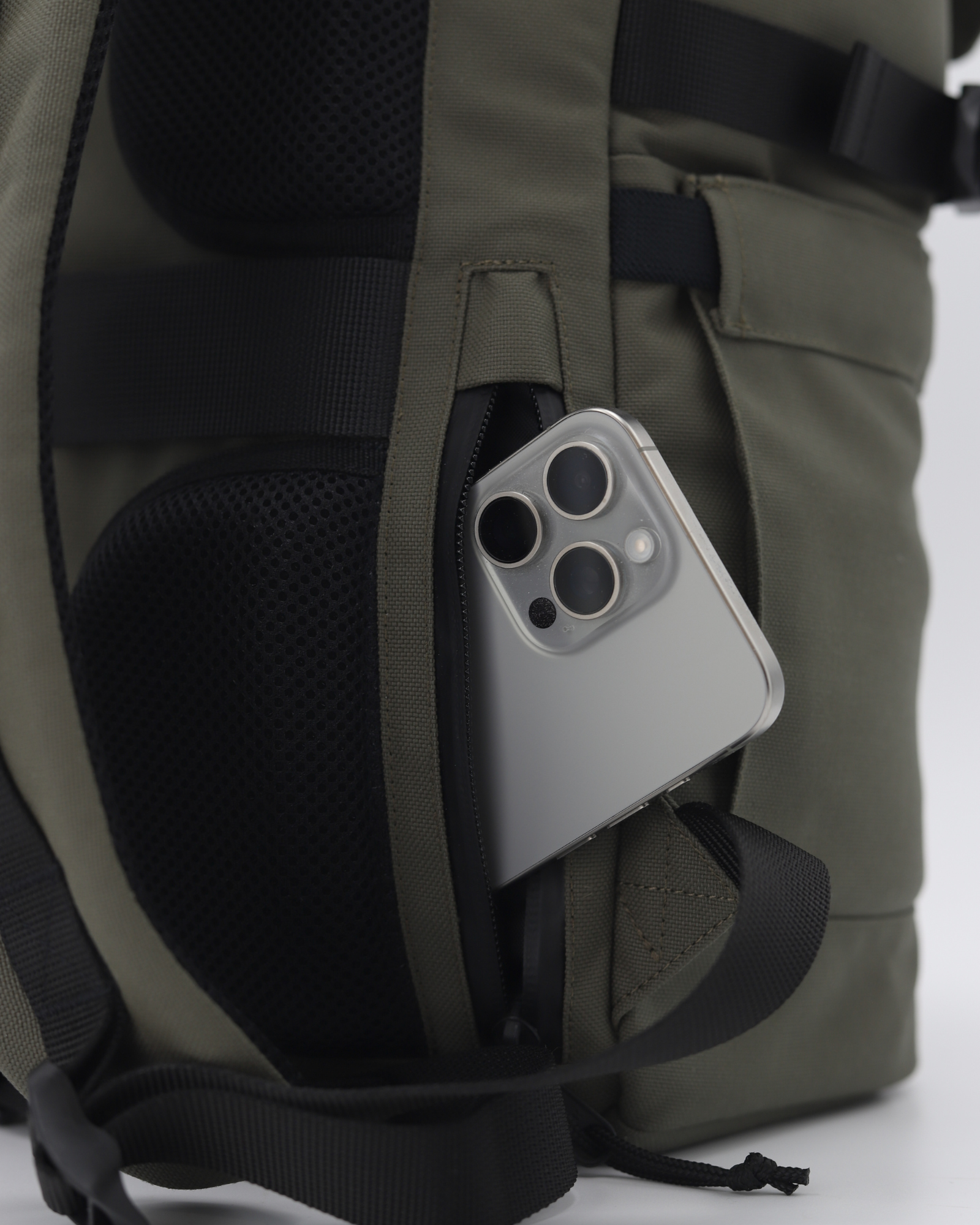 Minato Premium 40l - Dark Black