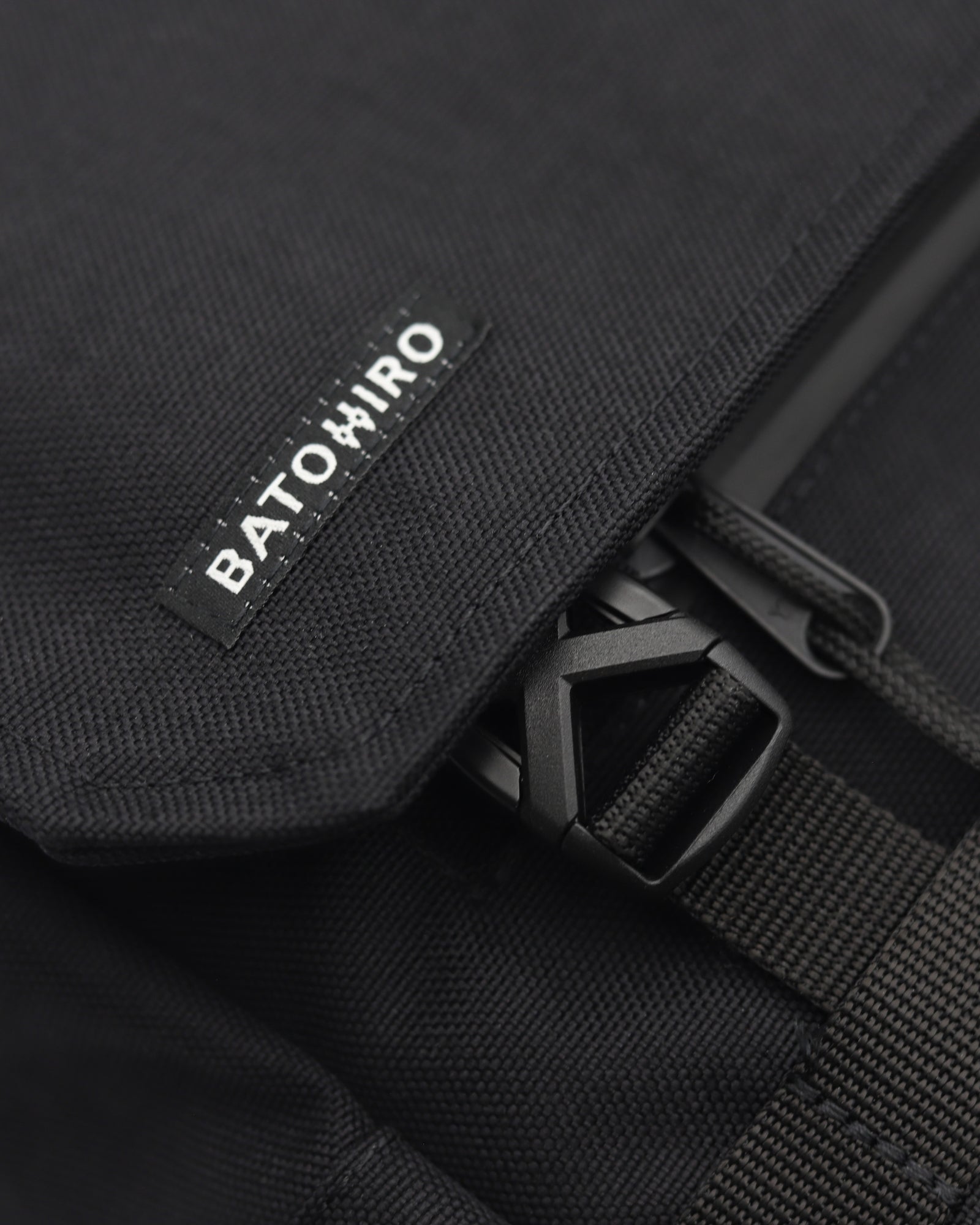 Minato Lite 20l - Dunkel Schwarz