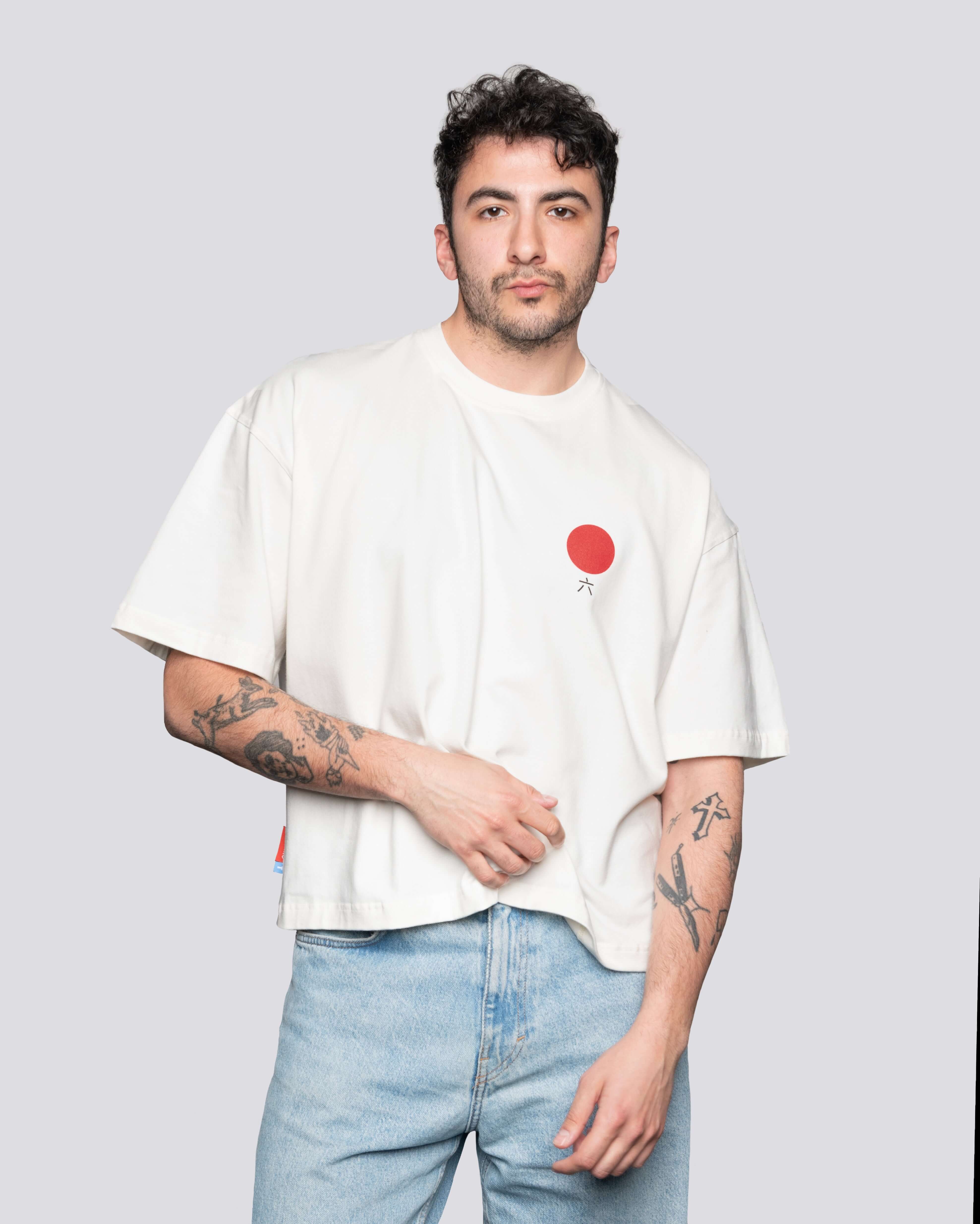 Fuji - Cropped Oversized tee