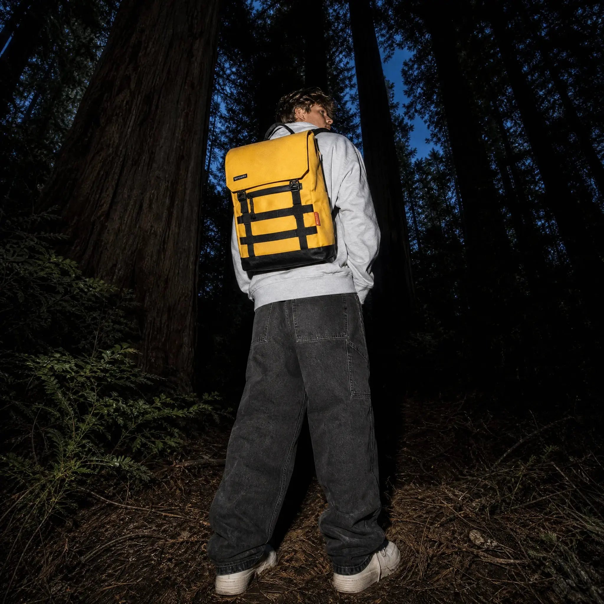 Minato Lite 2.0 – Gelb-Schwarz-Rucksackhiro