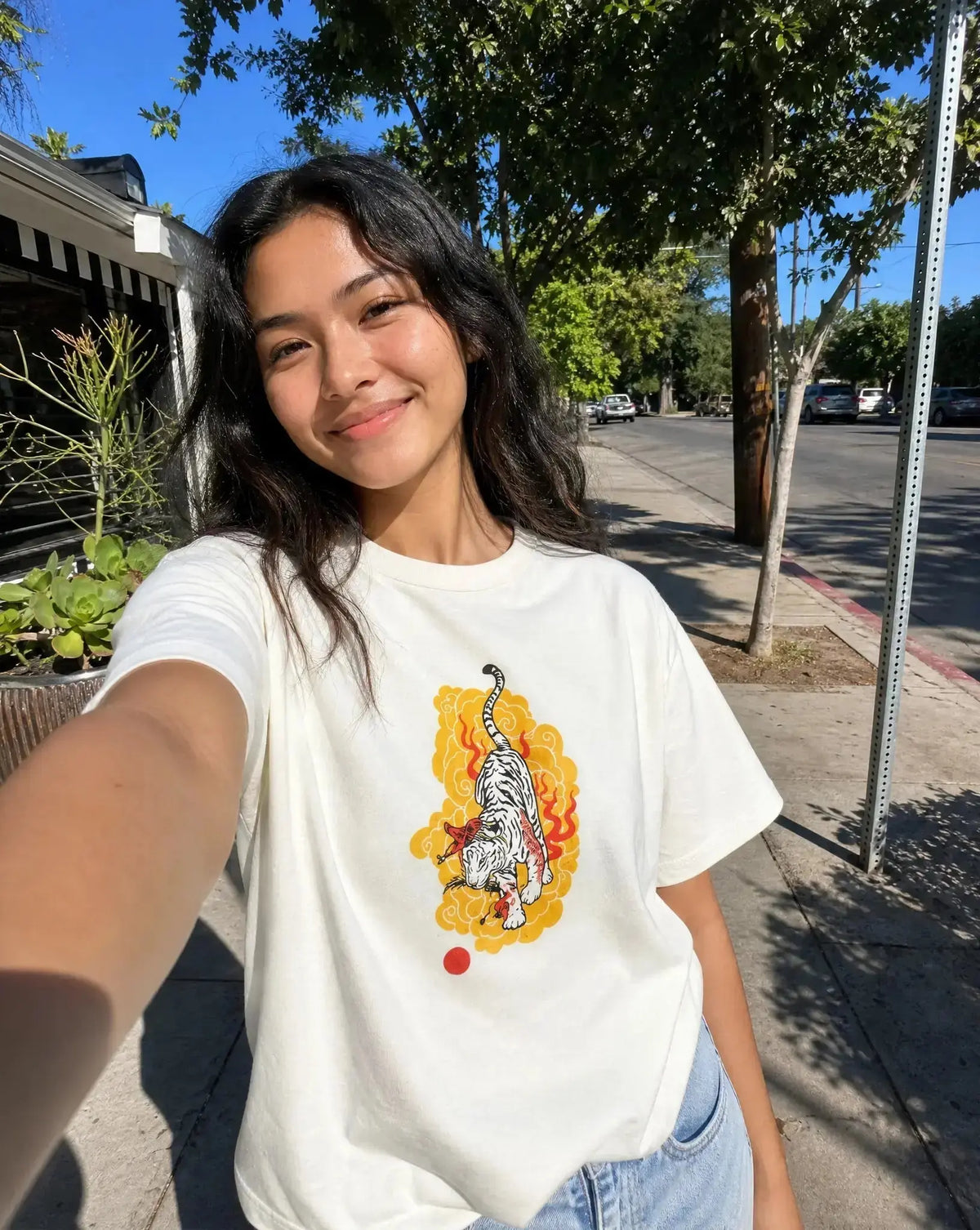 White Tiger - Off-White Oversized Tee Batohiro