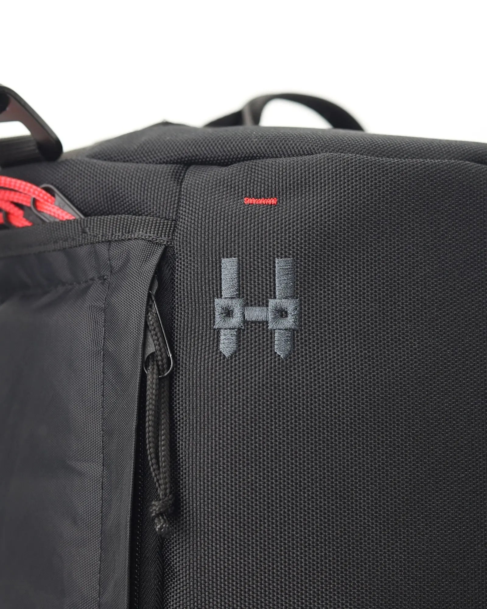 Tenso Traveller 40 L - Dark Knight Batohiro