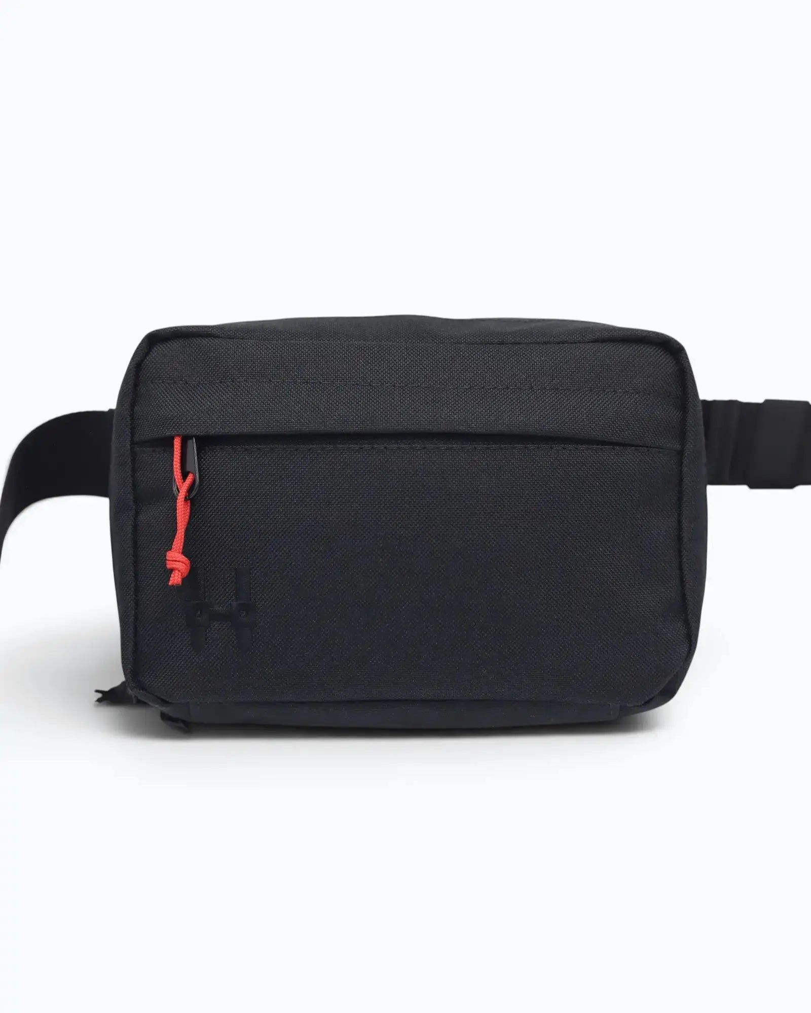 Kai S - Dark Black - Backpackiro