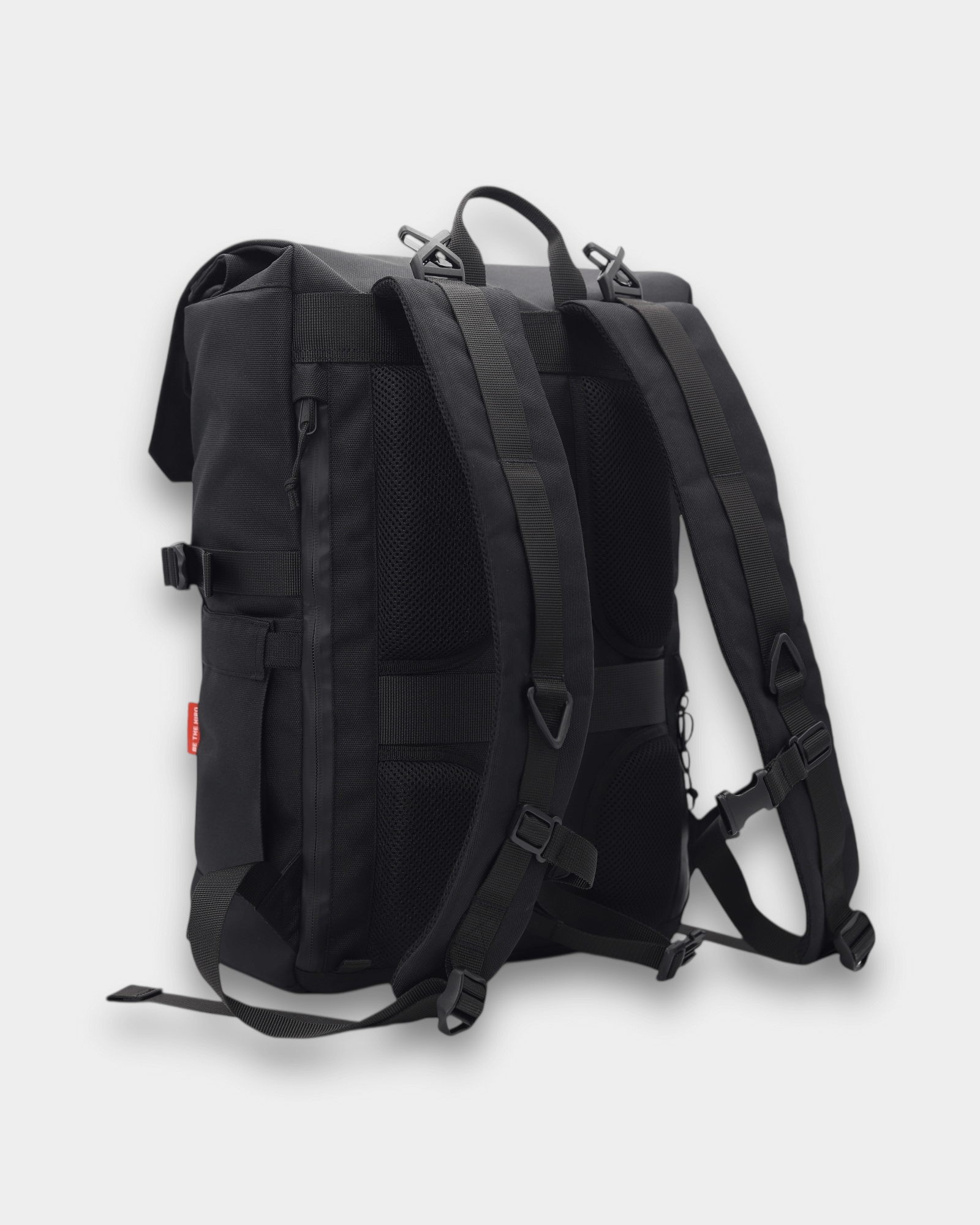 Minato Premium 6.0 – Black Knight backpack showing side view with adjustable straps and durable material.