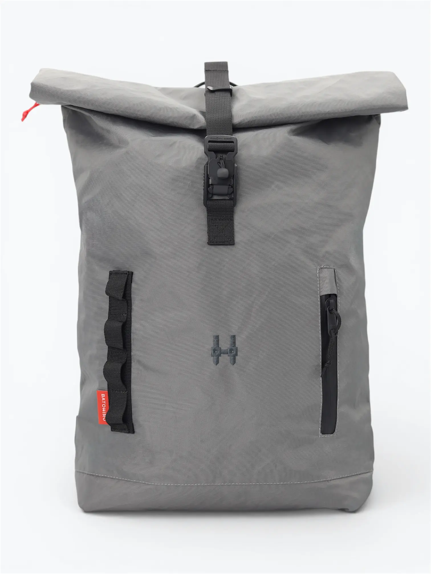 Roku Everyday 20L rolovací batoh 20l in Steel Gray with improved pocket organization for daily use.