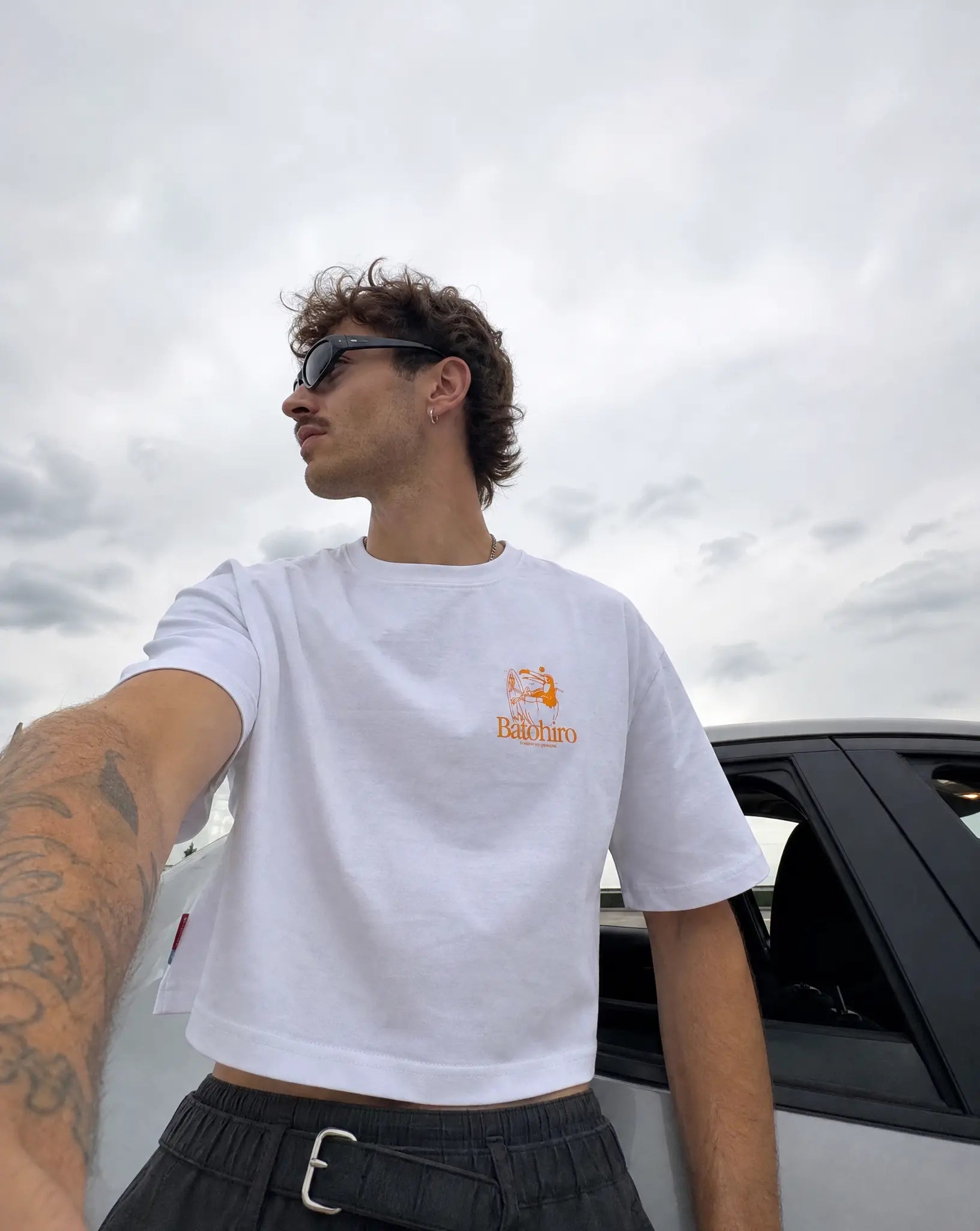 Day Off - Cropped Oversized Tee Batohiro