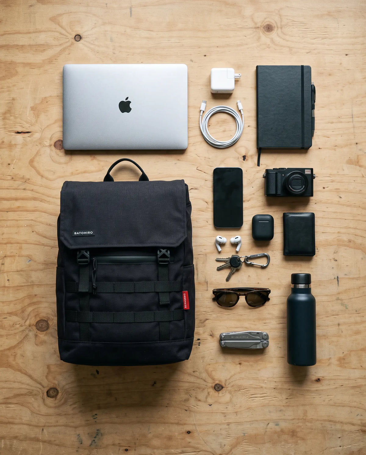 Minato Lite 2.0 - Dark Black