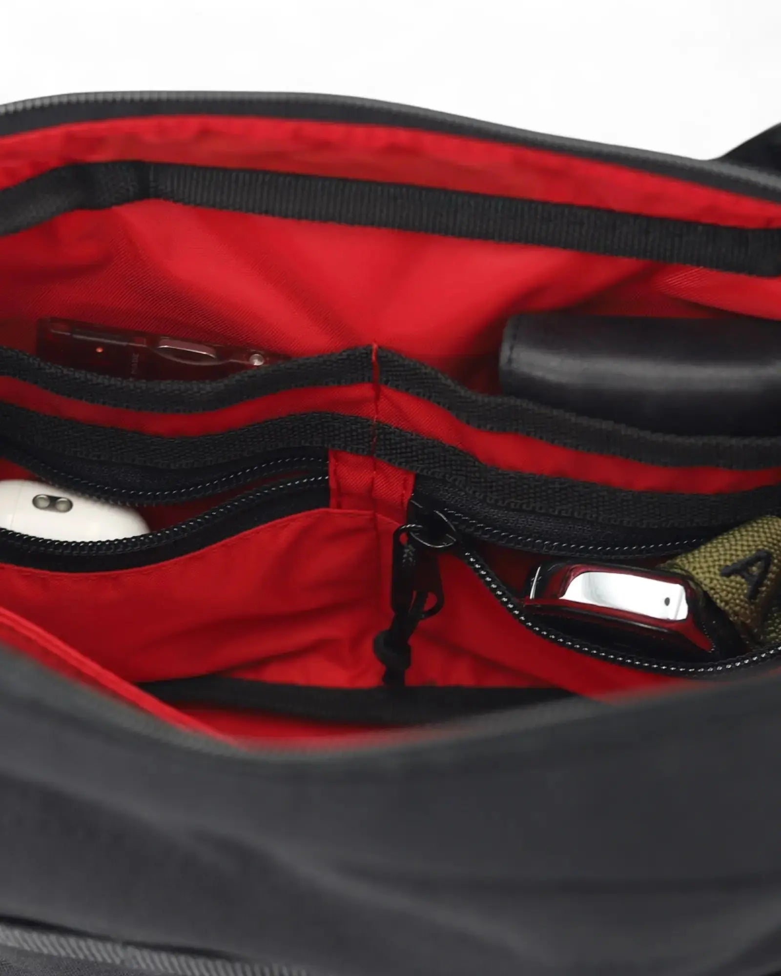 Crossbody ledvinka Kai M 2.0 - Blue Denim - Batohiro